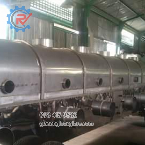 Bồn sấy rung hạt nêm tại công trình công ty Ajinomoto