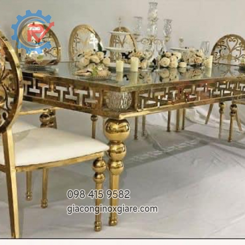 Công ty chuyên gia công sản xuất nội thất inox mạ vàng PVD tại TpHCM 