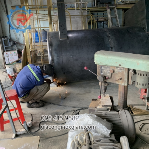 Bồn nằm cánh khuấy gia nhiệt 