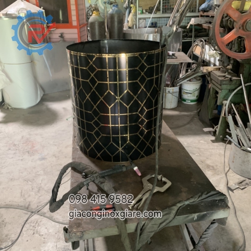 Gia công chân bàn trà cao cấp mạ vàng theo yêu cầu 