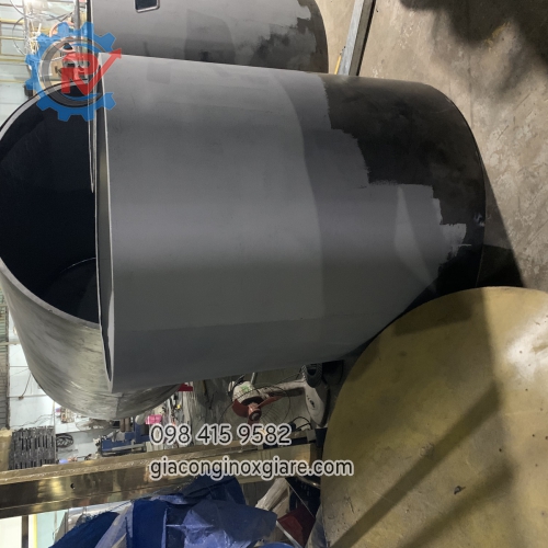Gia công bồn tại xưởng cơ khí Phong Vũ 