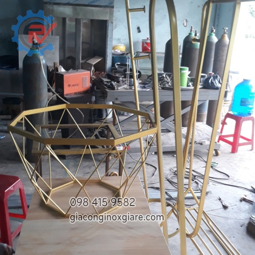 Đơn vị chuyên gia công sản xuất inox mạ PVD theo yêu cầu 