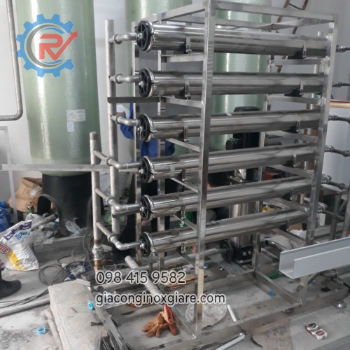 Nhận gia công chế tạo và lắp đặt hệ thống lọc nước RO công nghiệp 