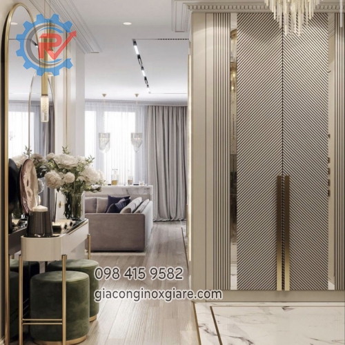 Nhận khảo sát, trang trí nội thất inox mạ vàng theo yêu cầu. 