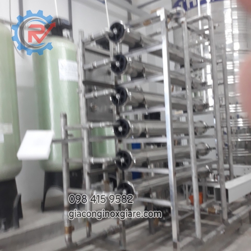 Nhận gia công chế tạo hệ thống lọc nước RO công nghiệp.
