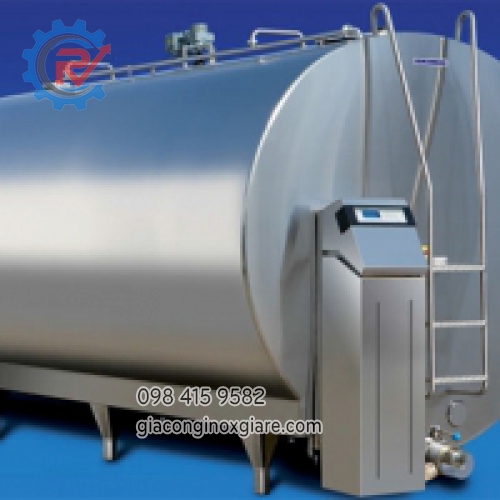Bồn chứa xử lý nước công nghiệp.
