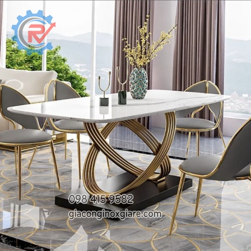 Bàn ăn sang trọng, hiện đại