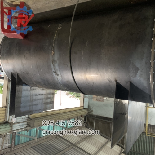 Bồn công nghiệp nằm bằng SS400