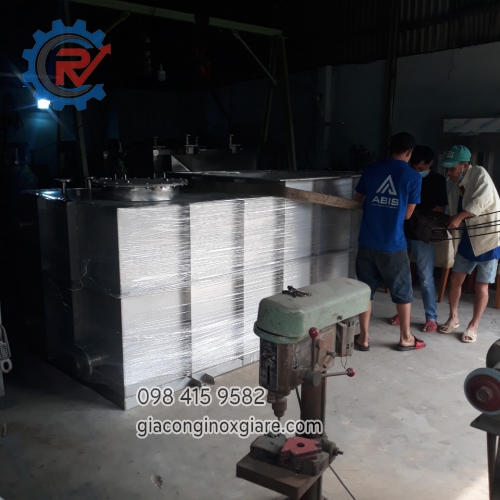 Gia công chế tạo bồn công nghiệp chất lượng, uy tín 