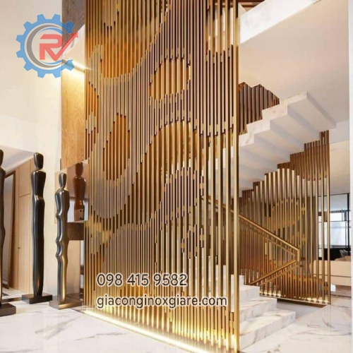 Bàn ăn  mạ vàng PVD đẳng cấp sang trọng 