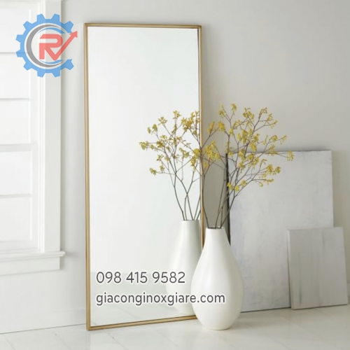 Đơn vị chuyên gia công khung gương inox mạ vàng 