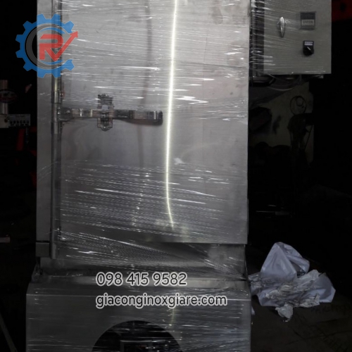 Tủ hấp cơm công nghiệp.