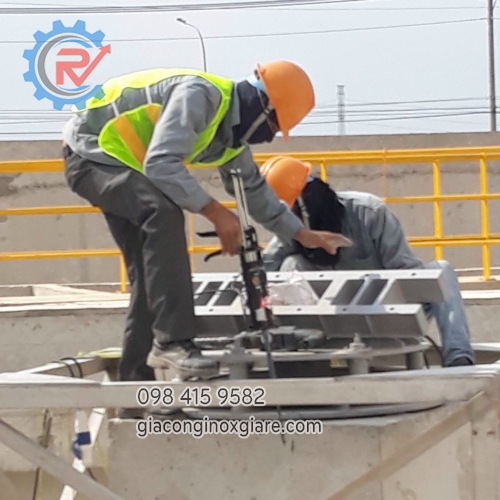 Gia công sản xuất, thi công lắp đặt giàn cào bùn tại Tây Ninh 
