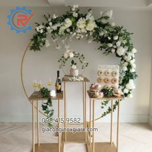 Đơn vị chuyên gia công sản xuất kệ trang trí, kệ trồng cây 