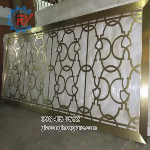 Gia công sản xuất vách ngăn inox mạ vàng theo yêu cầu 