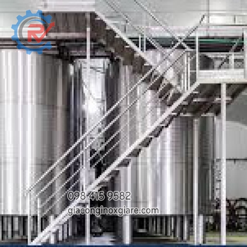 Gia công hệ bồn xử lý nước công nghiệp 