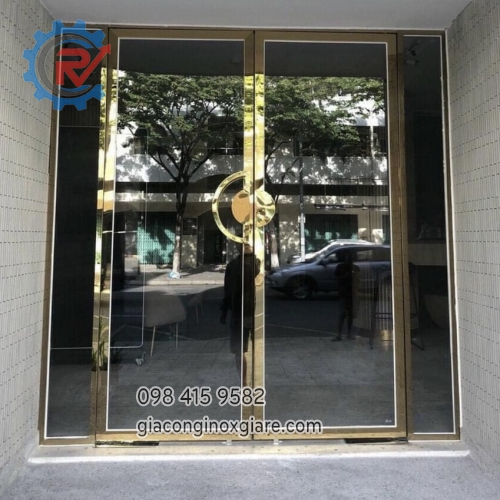 Gia công cửa inox vàng bóng gương 8k 