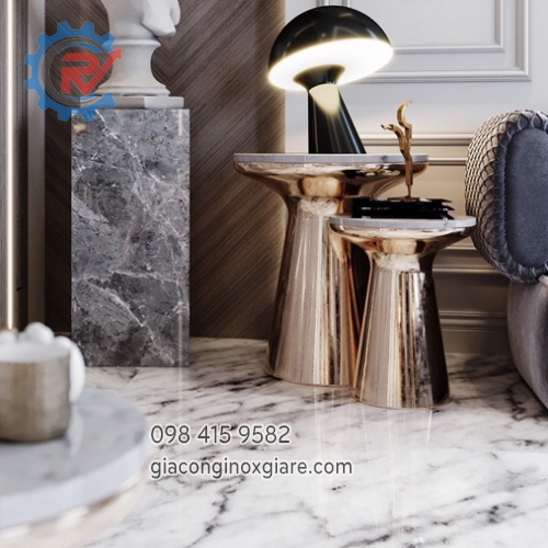 Tab đôn đôi  phòng khách inox tấm mạ PVD vàng cao cấp, sang trọng 