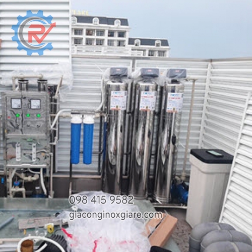 Hệ thống lọc nước RO 3 cột lọc.