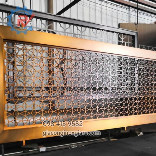 Vách ngăn nghệ thuật mạ màu Rose Gold HL