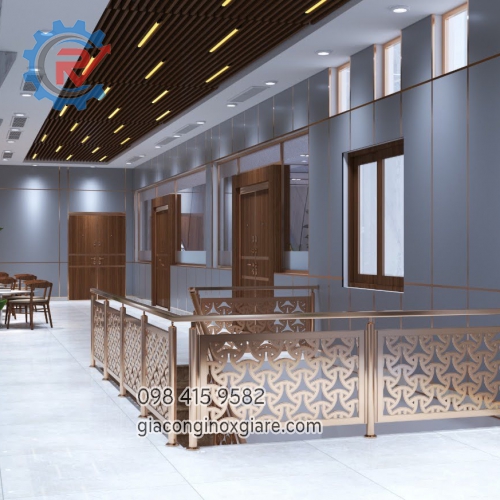 Gia công trang trí vách tường, vách ngăn inox mạ vàng bóng gương. 