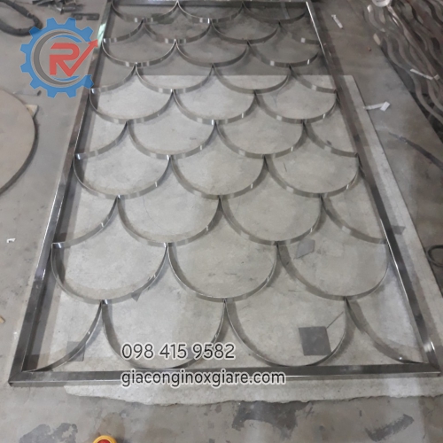 Nhận gia công, lắp đặt vách ngăn inox cắt khắc CNC nghệ thuật mạ PVD