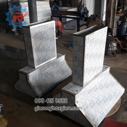 Đơn vị sản xuất, gia công, thi công lắp đặt bếp ăn công nghiệp bằng inox