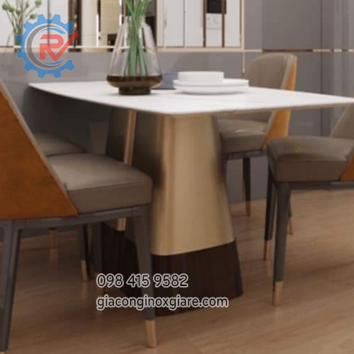 Bộ bàn ăn cao cấp phong cách hiện đại sang trọng.
