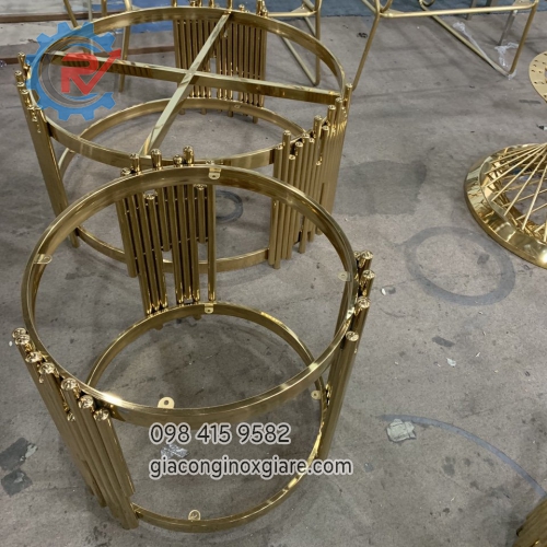Nhận gia công chân bàn inox mạ PVD màu theo yêu cầu.