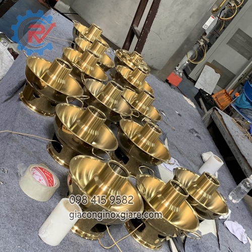 Gia công inox mạ vàng  theo yêu cầu các chi tiết trong nội thất