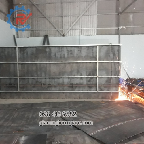Đơn vị chuyên gia công chế tạo bồn công nghiệp uy tín, chất lượng, giá rẻ tại TPHCM.