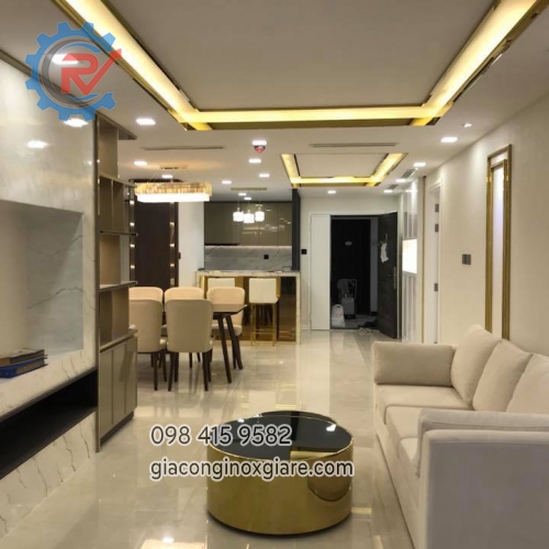 trang trí trần, tường inox mạ PVD tạo điểm nhấn sang trọng