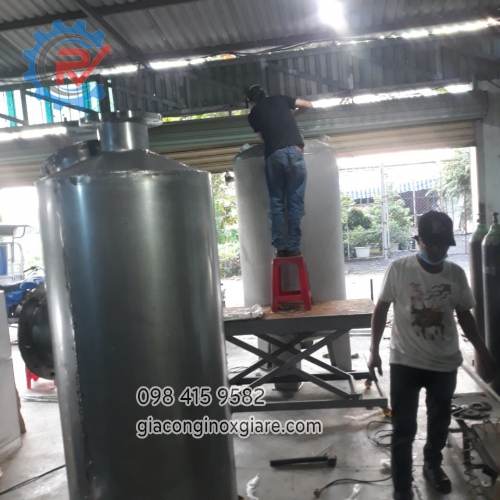Bồn chứa công nghiệp các loại theo yêu cầu.