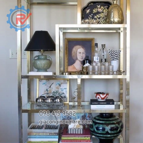 Tủ trưng bày trang trí phòng khách mạ vàng