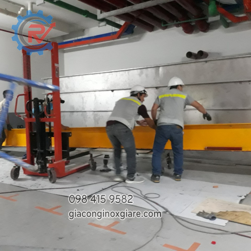 gia công bể chứa inox công nghiệp dung tích lớn