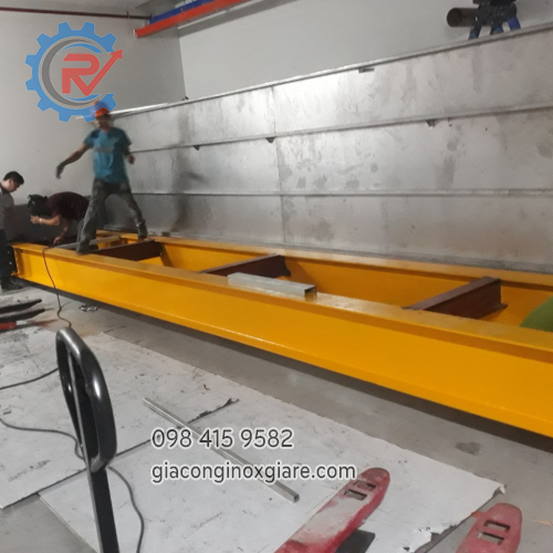 gia công bể chứa inox công nghiệp dung tích lớn