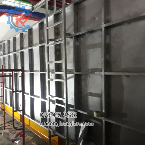 gia công bể chứa inox công nghiệp dung tích lớn