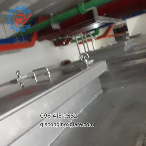 gia công bể chứa inox công nghiệp dung tích lớn