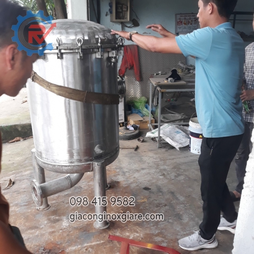 Gia công tại xưởng bồn lọc công nghiệp