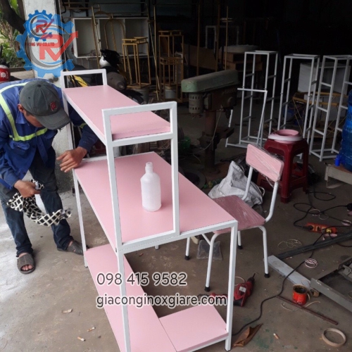 Đơn vị chuyên sản xuất bàn học sinh, bàn văn phòng 