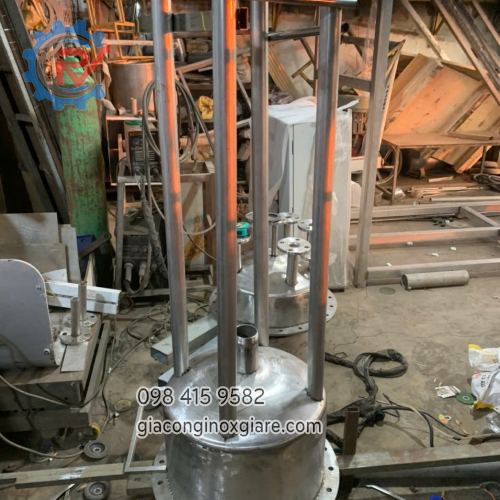 Gia công bồn lọc nước công nghiệp bằng inox